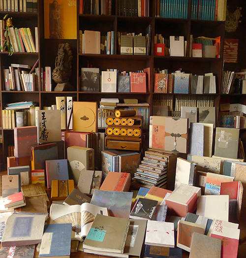 30一書堆.JPG